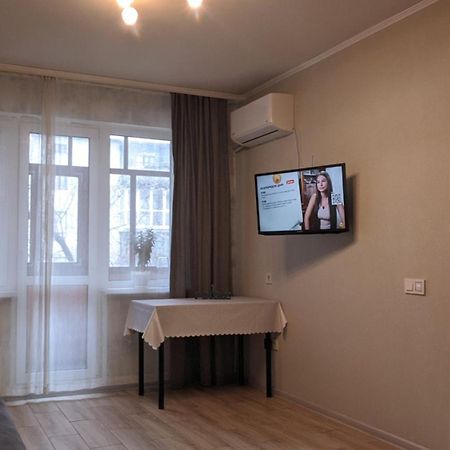Apartment Near City Center On Peremohy Avenue 46 Chernihiv Luaran gambar